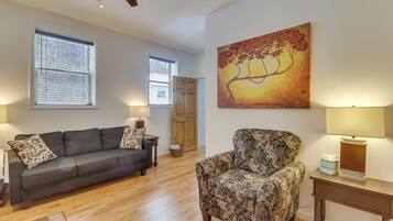 Apartment (1 Bedroom) | Interior