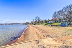 ผ้าเช็ดตัวชายหาด