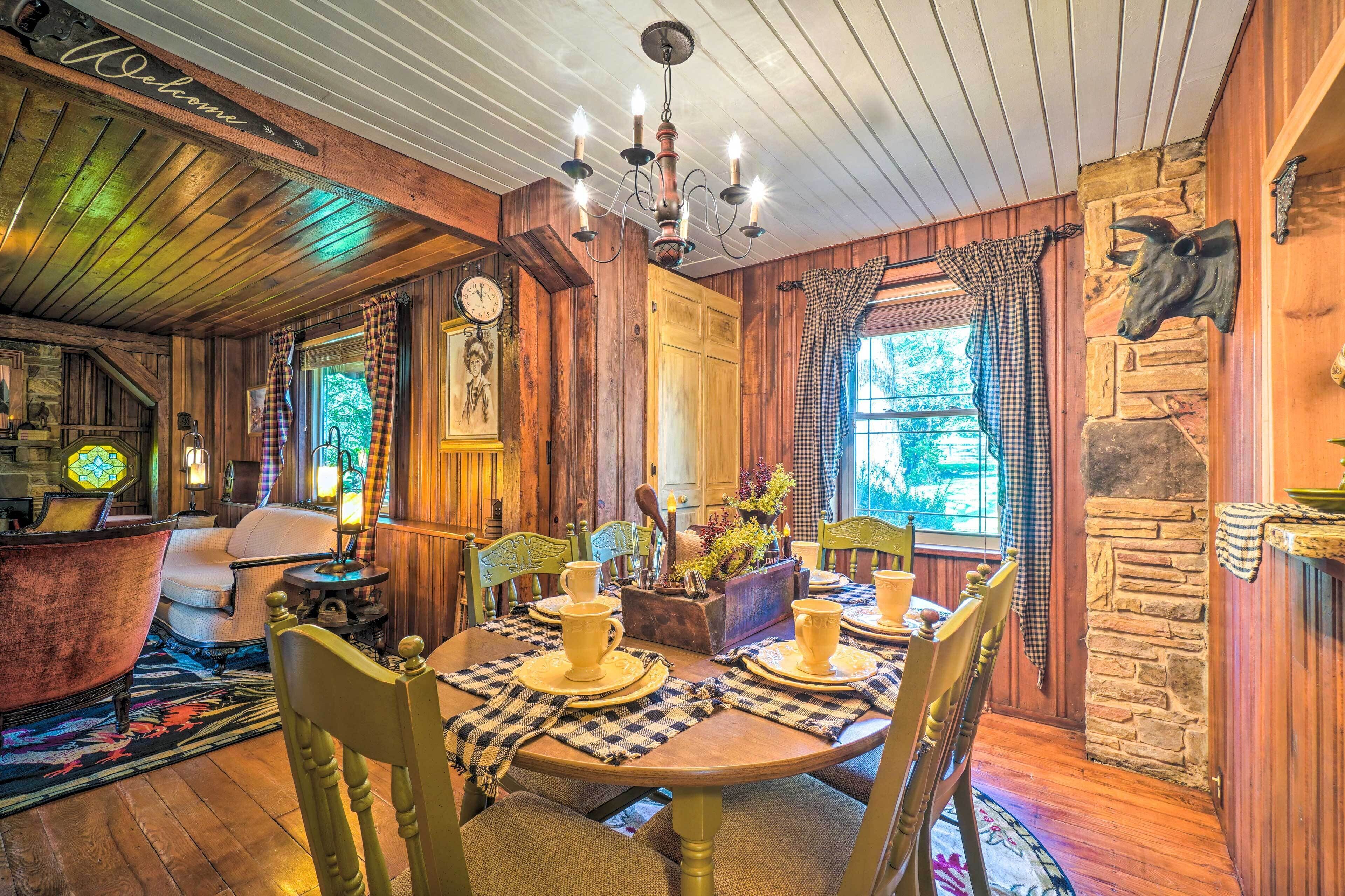 House (4 Bedrooms) | Interior