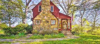 Dreamy Homestead Escape: Patio, Ranch On-site