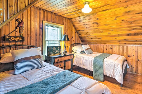 House (4 Bedrooms) | Interior - Dreamy Homestead Escape: Patio, Ranch On-site (Crossville)