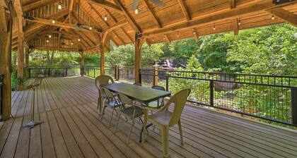 Falling Water Chalet Upper Unit: Near Bike Trails!
