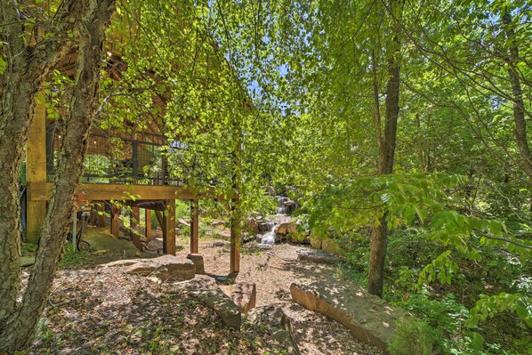 Cottage (2 Bedrooms) | Interior - Falling Water Chalet Upper Unit: Near Bike Trails! (Bella Vista)