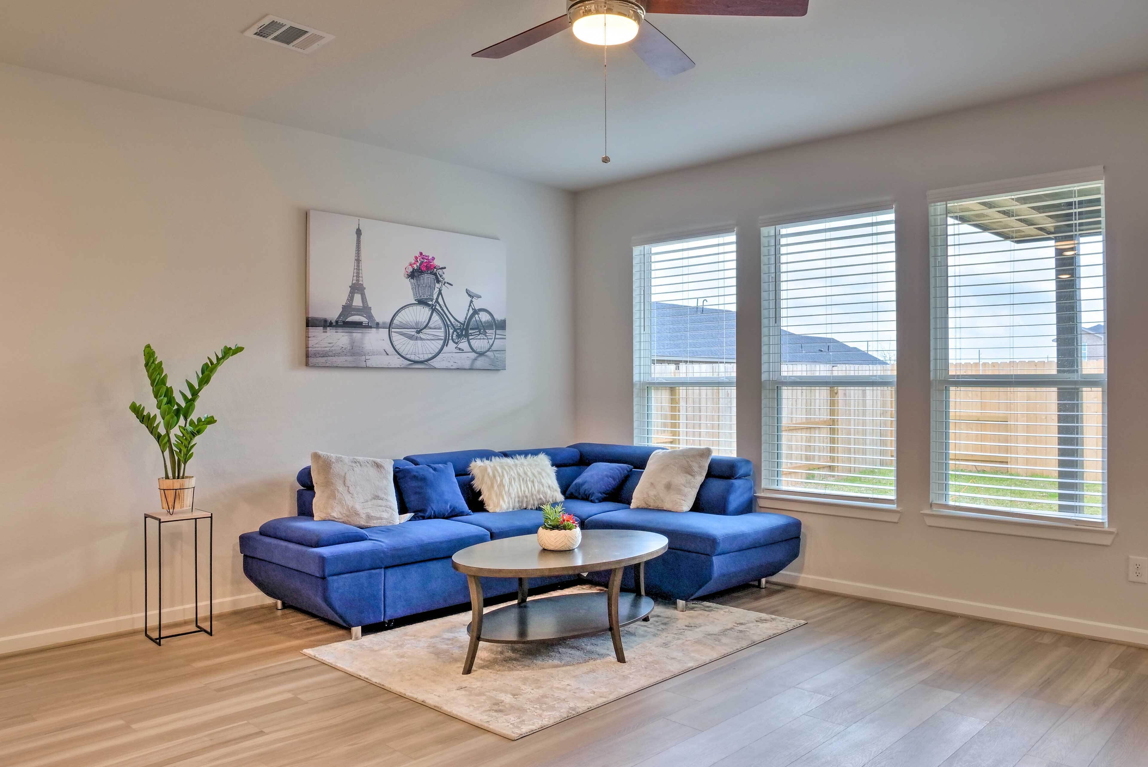 Family-friendly Home ~ 25 Mi to Dtwn Houston!