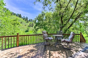 House (3 Bedrooms) | Interior - South Dakota Vacation Rental Near Mount Rushmore (Hermosa)