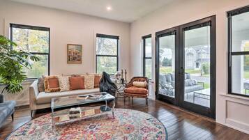 Rumah (Multiple Bedrooms) | Interior