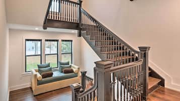 House (Multiple Bedrooms) | Interior