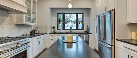 House (Multiple Bedrooms) | Interior