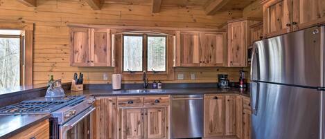 House (4 Bedrooms) | Interior