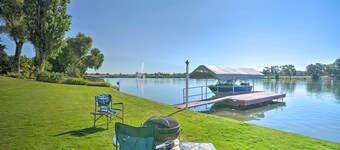 Lake House w/ Hot Tub - 1 Mi to Surf 'n Slide