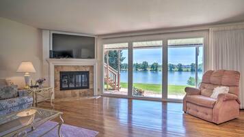 House (5 Bedrooms) | Interior