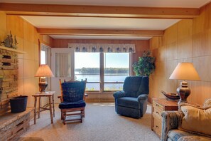 Apartment (2 Bedrooms) | Bahagian dalam