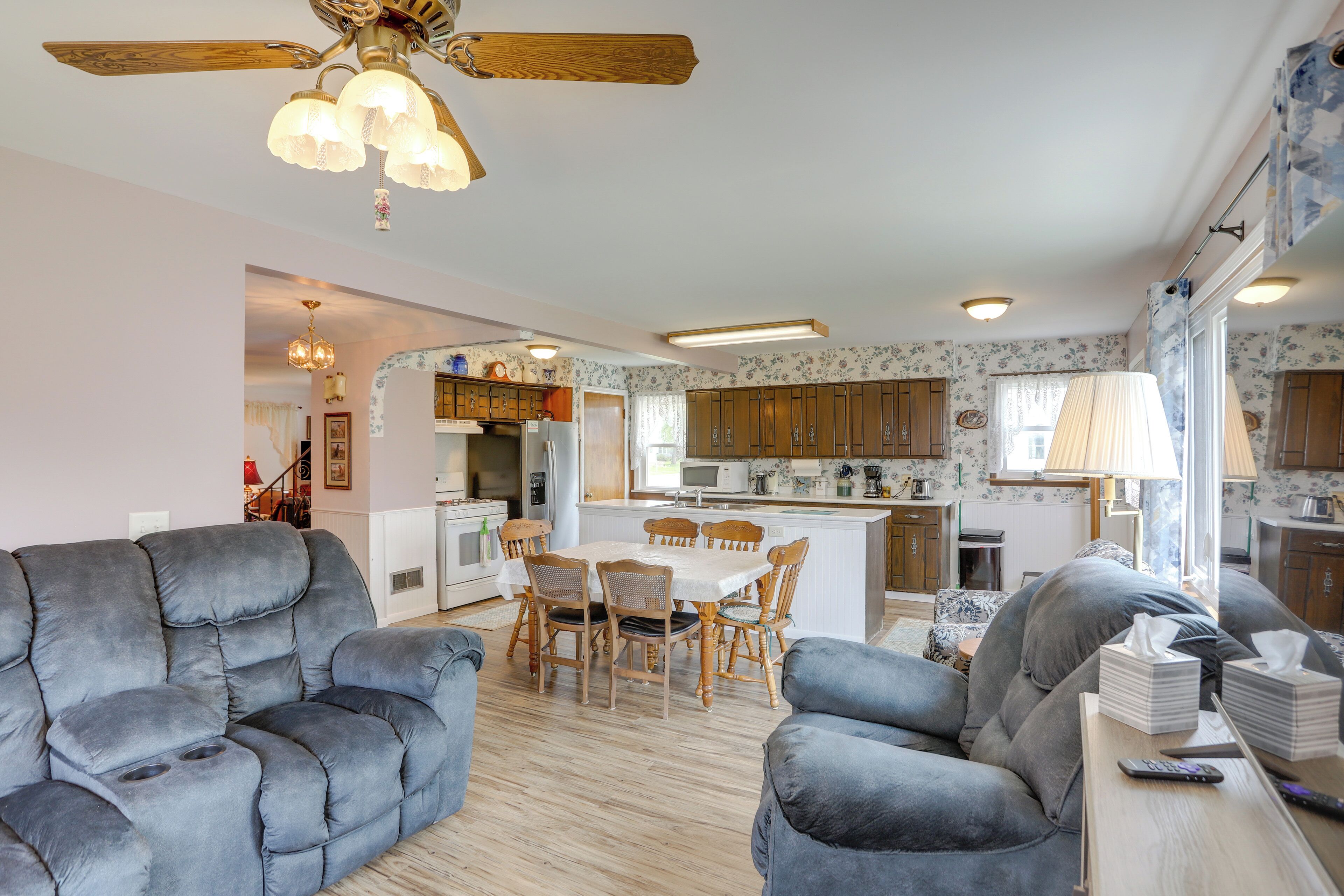 單棟房屋 (4 Bedrooms) | 內部