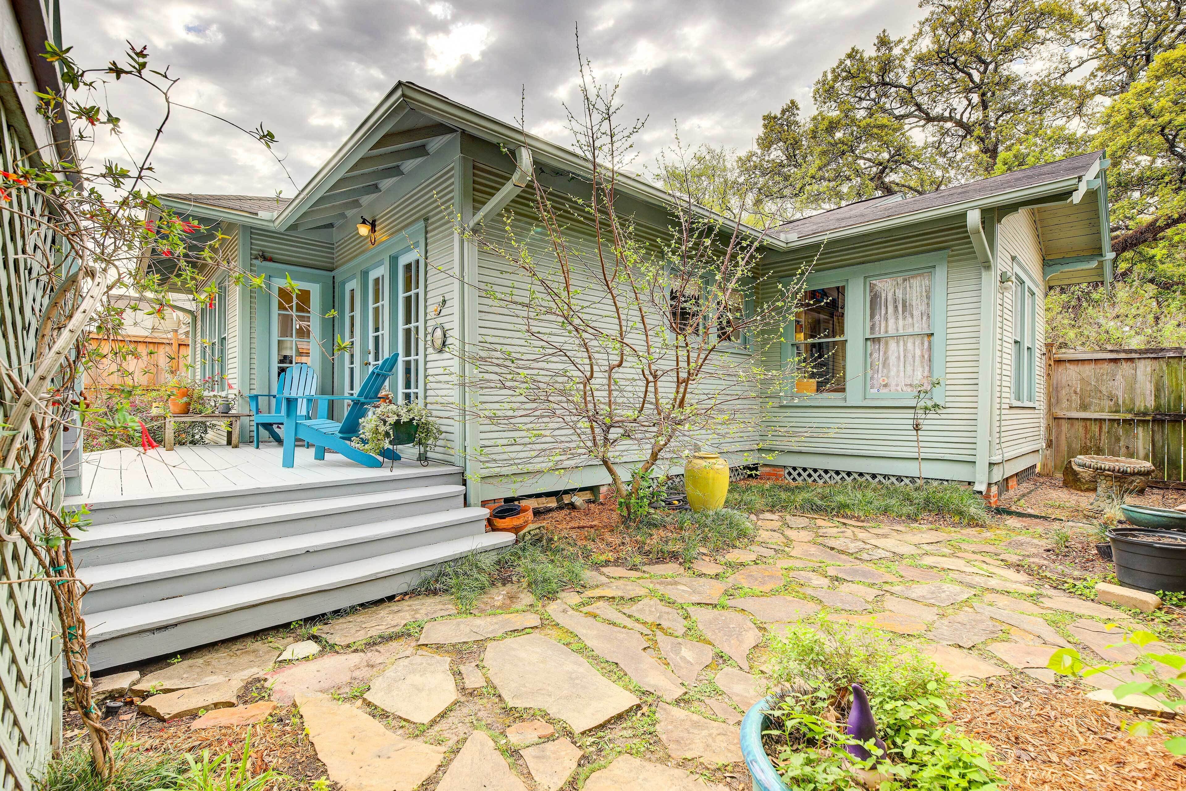 Houston Garden Studio in Woodland Heights!