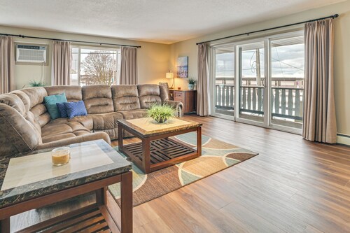 Walk to Lake Huron: Central East Tawas Apt!