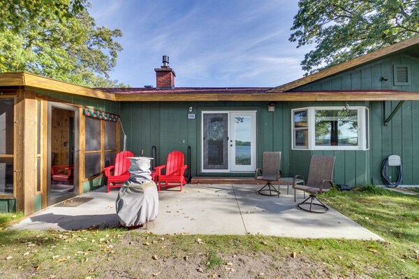 Lakefront Walker Home W/ Boat Dock & Lift! - Leech Lake, MN