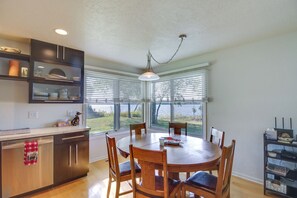 House (3 Bedrooms) | Interior - Lakefront Walker Home w/ Boat Dock & Lift! (Walker)