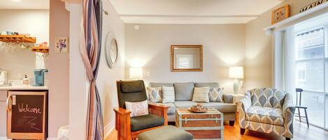 Apartment (0 Bedroom) | Interior