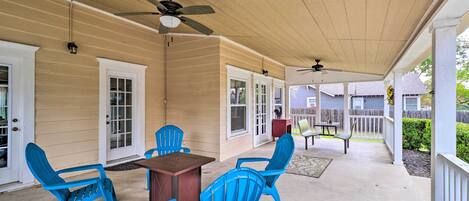 House (4 Bedrooms) | Interior