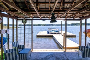 บ้านพัก (2 Bedrooms) | ภายใน