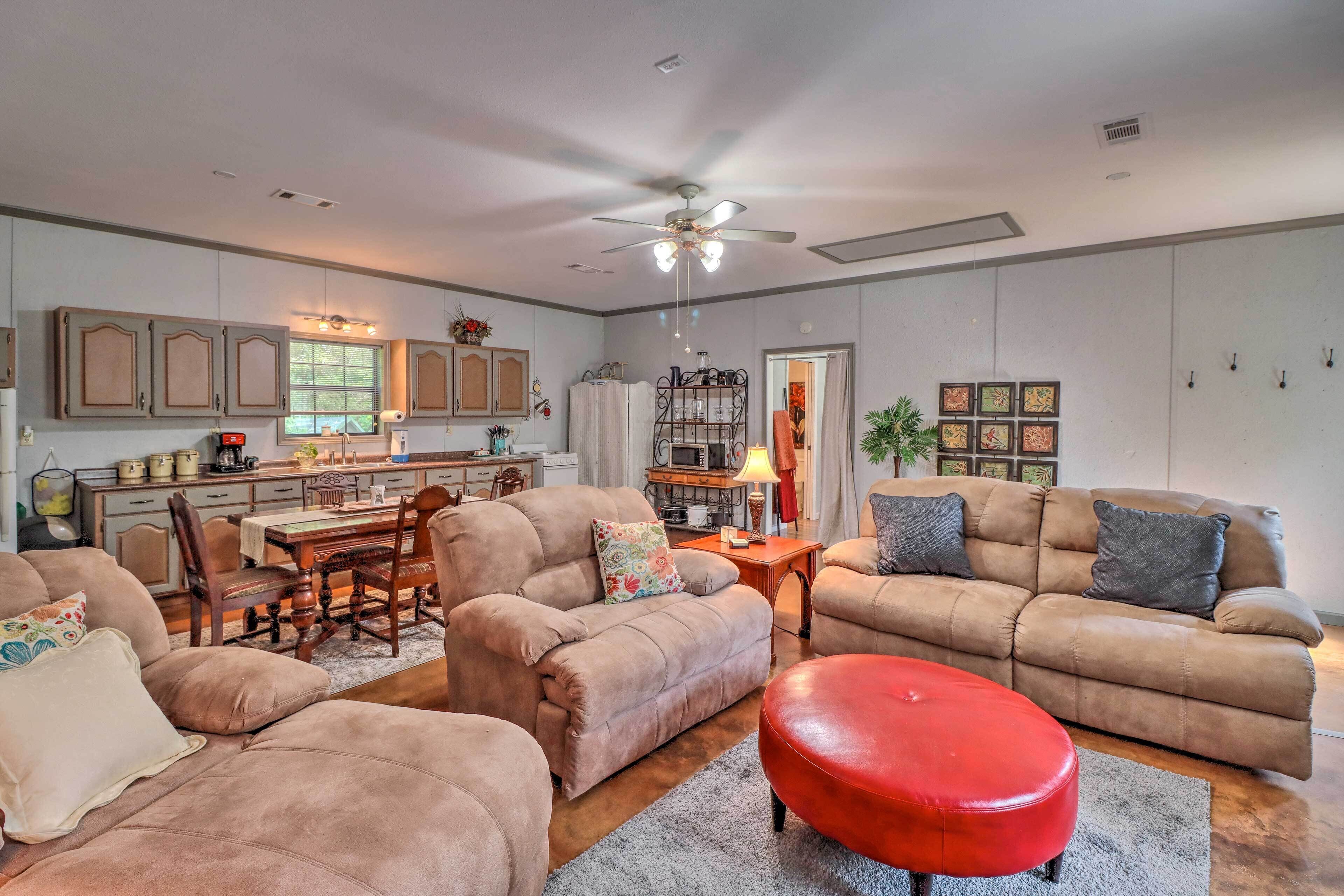 House (1 Bedroom) | Interior