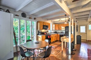 Casa (2 Bedrooms) | Interior