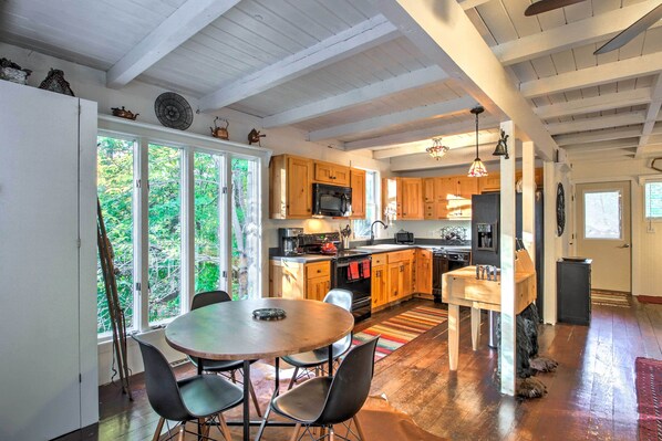 House (2 Bedrooms) | Interior - Gilford Cabin - 2 Mi to Gunstock Mountain Resort! (Gilford)