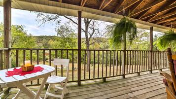 House (2 Bedrooms) | Front of property