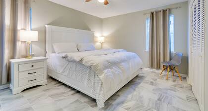 Lovely Little Rock Home w/ Fire Pit & Yard!