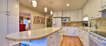 Home on 10 Acres: Perfect for MSU Football Weekend