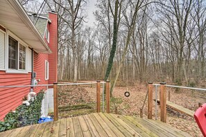 House (3 Bedrooms) | Interior - Home on 10 Acres: Perfect for MSU Football Weekend (Haslett)