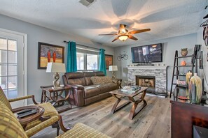 House (4 Bedrooms) | Interior