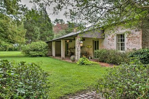 Apartment (0 Bedroom) | Interior