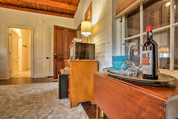 Apartment (0 Bedroom) | Interior