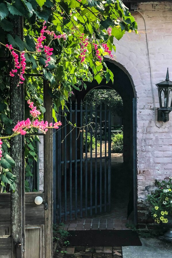 Apartment (0 Bedroom) | Interior - Historic Baton Rouge Vacation Rental: 6 Mi to Lsu! (Baton Rouge)