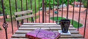 Kanab Condo w/ Pool & Patio, 30 Mi to Zion NP