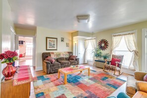 Apartment (2 Bedrooms) | Interior - Lake Michigan Vacation Rental: 1 Block to Marina! (Manitowoc)