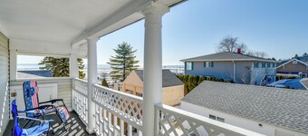 Lake Michigan Vacation Rental: 1 Block to Marina!
