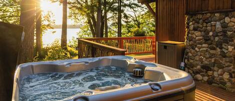 House (3 Bedrooms) | Front of property