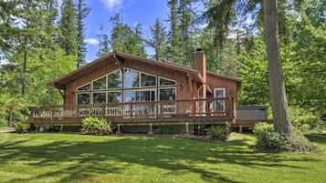 House (3 Bedrooms) | Front of property