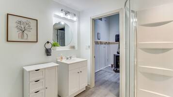 منزل (1 Bedroom) | المنشأة من الداخل