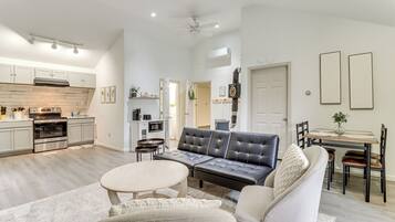 House (1 Bedroom) | Interior