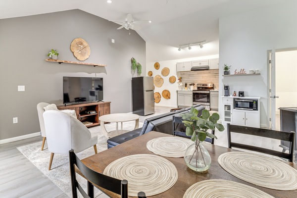 House (1 Bedroom) | Interior