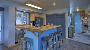 Interior - 1 Mi to Silver Mountain: Family Home w/ Views! (Kellogg)