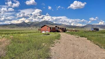 House (5 Bedrooms) | Front of property
