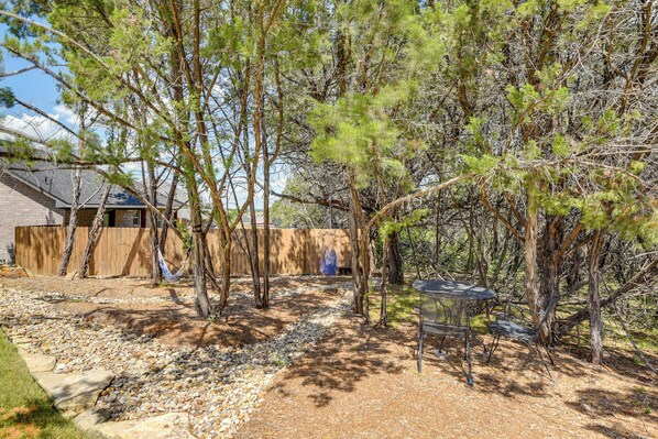 House (3 Bedrooms) | Interior - Granbury Home w/ Hot Tub & Furnished Patio! (Granbury)