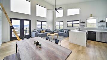 Nhà (3 Bedrooms) | Nội thất