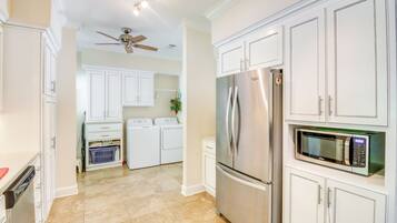 Nhà (2 Bedrooms) | Nội thất