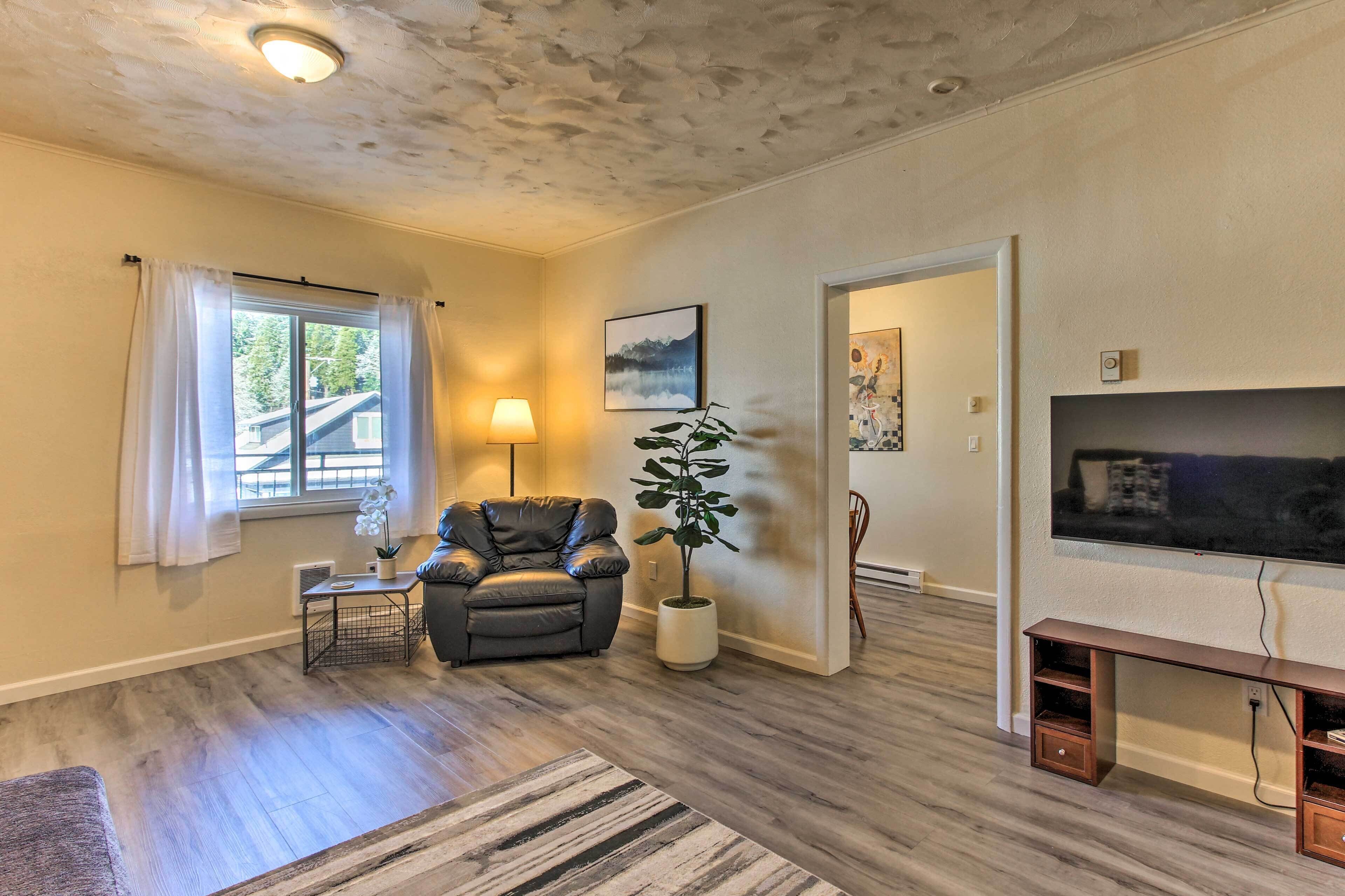 Oregon Getaway by Willamette National Forest!