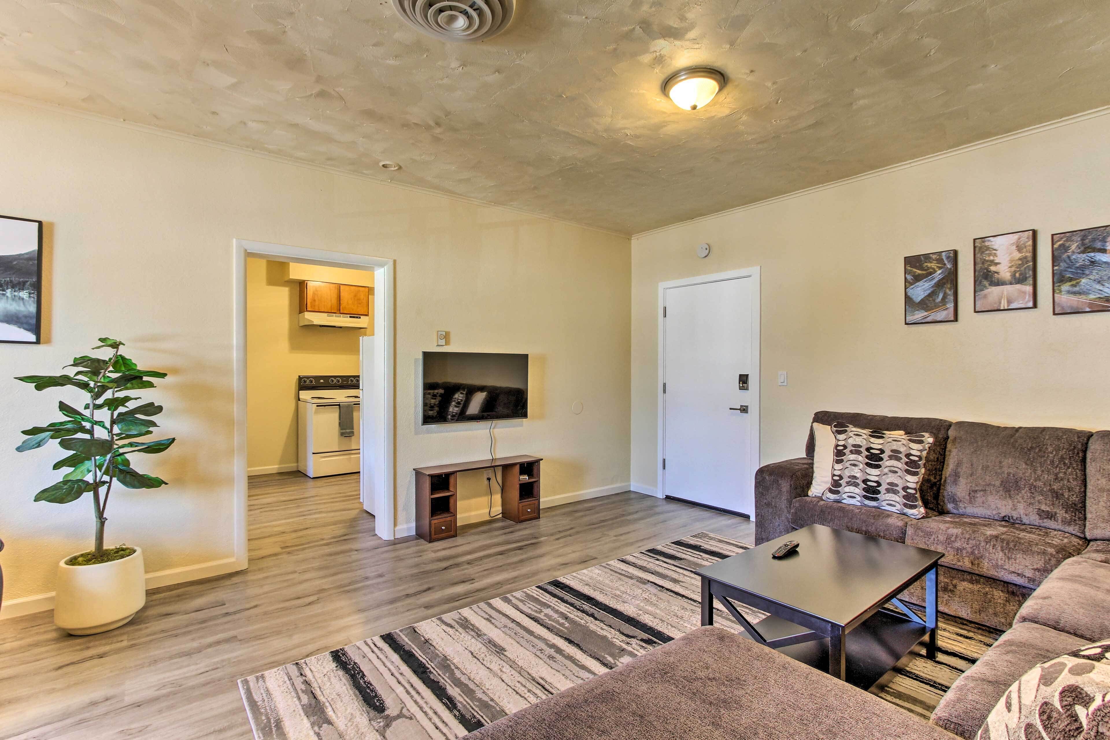 Oregon Getaway by Willamette National Forest!